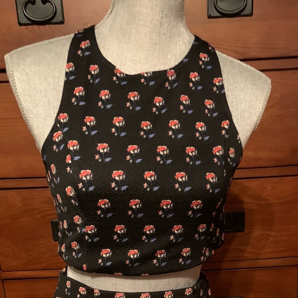 2 piece. Tank and matching skirt. Side zip